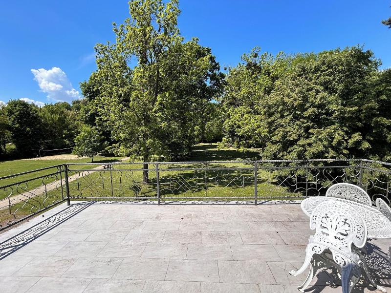 Batthya Ny Kasta Lysza Lla image