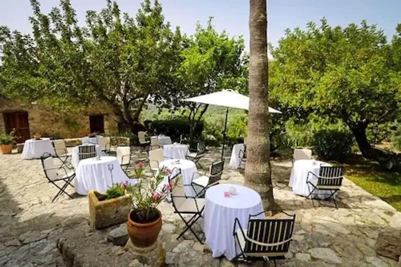 Finca Hotel Es Castell image