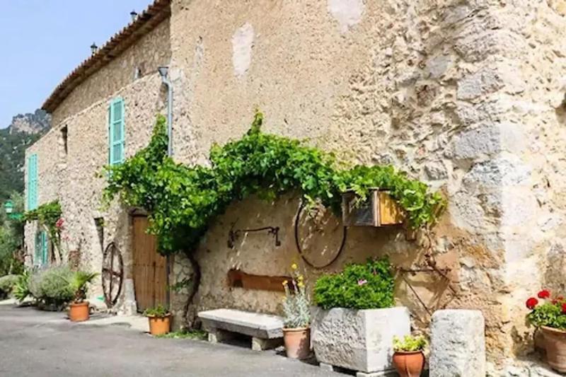 Finca Hotel Es Castell image