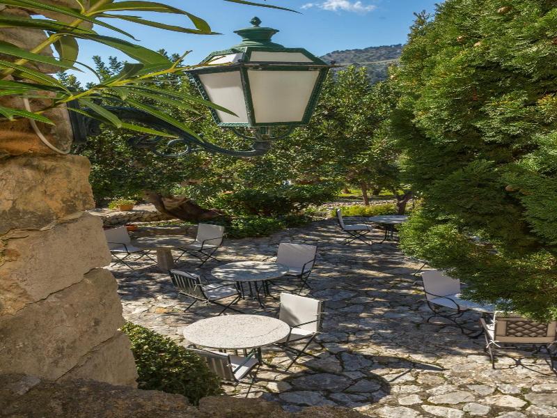 Finca Hotel Es Castell image