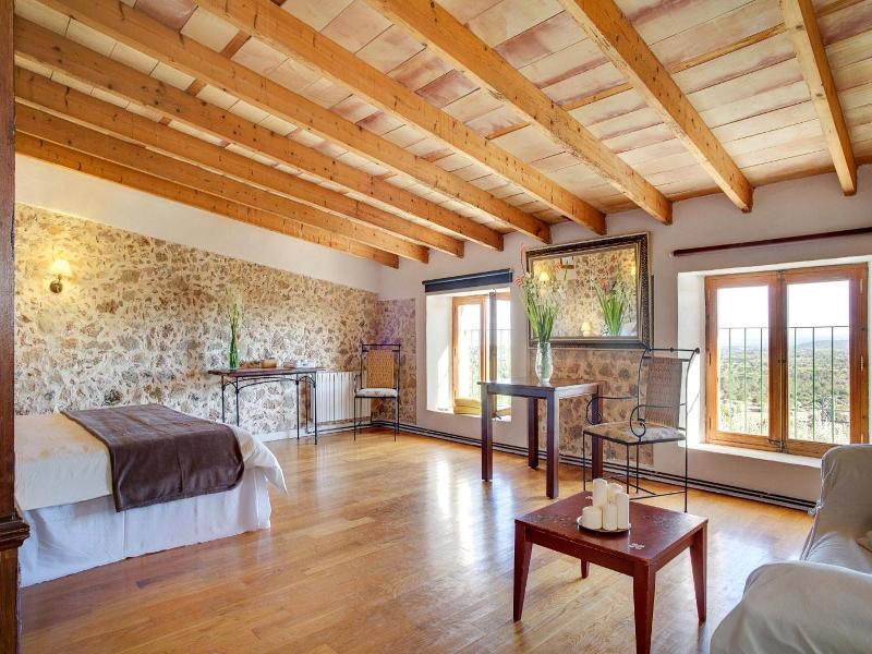 Finca Hotel Es Castell image
