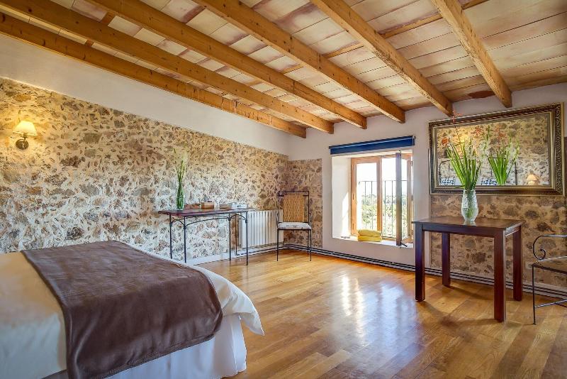 Finca Hotel Es Castell image