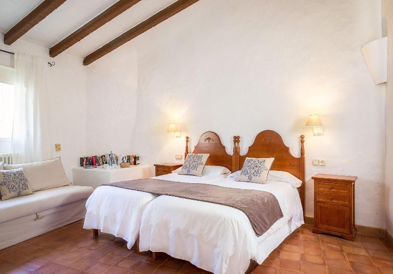 Finca Hotel Es Castell image