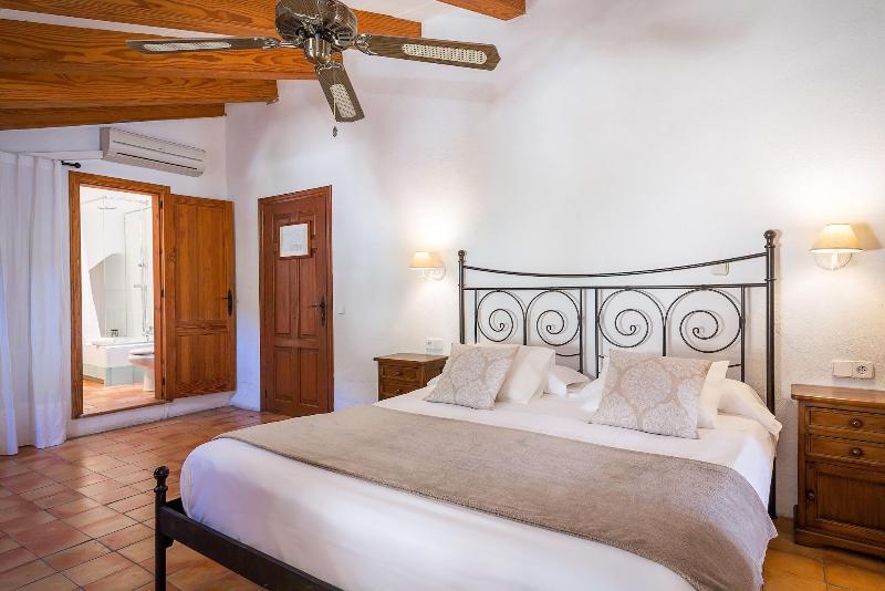 Finca Hotel Es Castell image