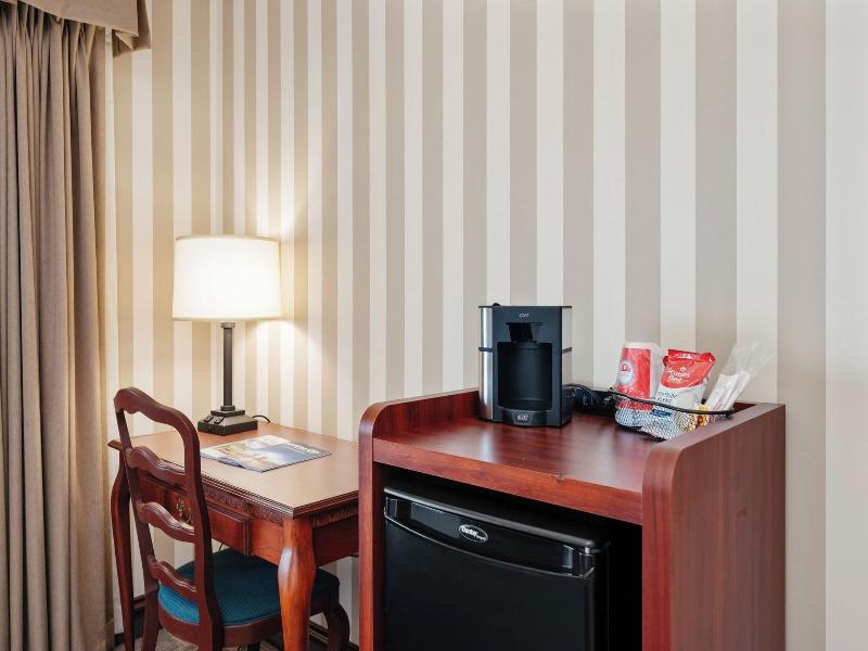 Bayshore Resort image