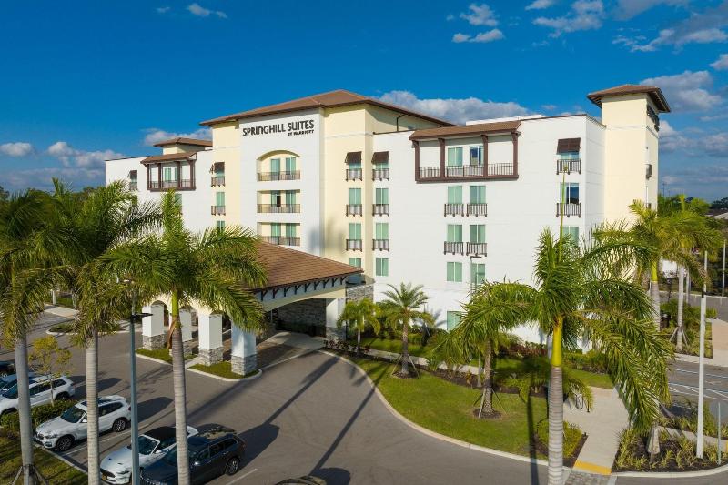 Springhill Suites By Marriott Fort Myers Estero image