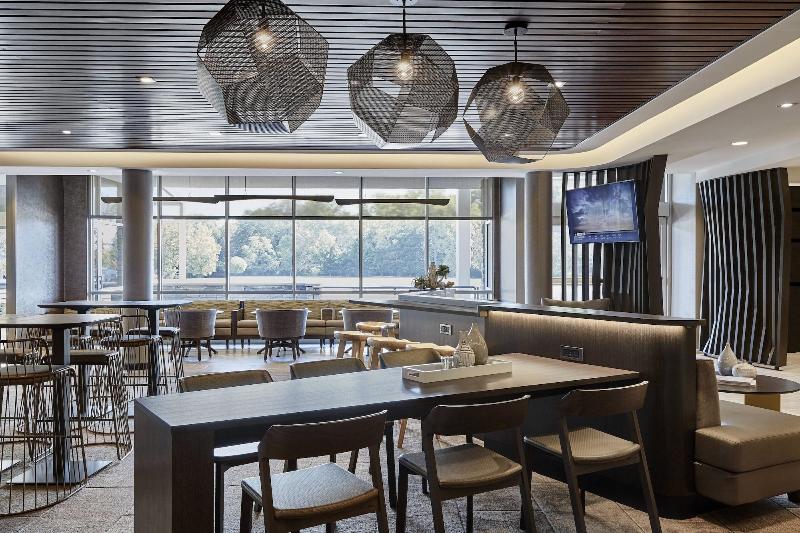 Springhill Suites By Marriott Fort Myers Estero image
