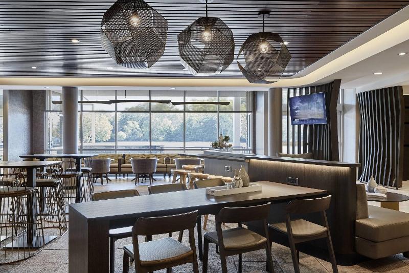 Springhill Suites By Marriott Fort Myers Estero image