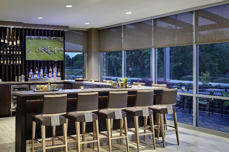Springhill Suites By Marriott Fort Myers Estero image