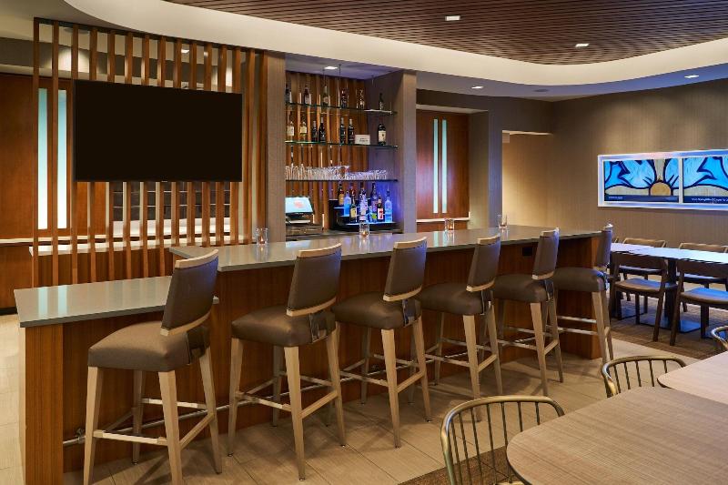 Springhill Suites By Marriott Fort Myers Estero image
