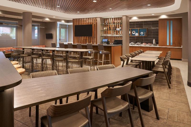 Springhill Suites By Marriott Fort Myers Estero image