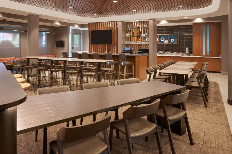 Springhill Suites By Marriott Fort Myers Estero image