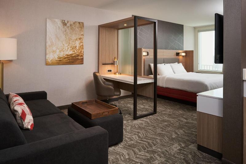 Springhill Suites By Marriott Fort Myers Estero image