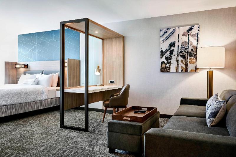 Springhill Suites By Marriott Fort Myers Estero image