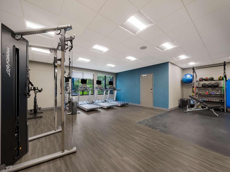 Hampton Inn by Hilton Detroit Southfield image