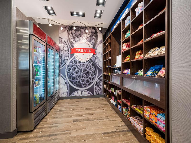 Hampton Inn by Hilton Detroit Southfield image
