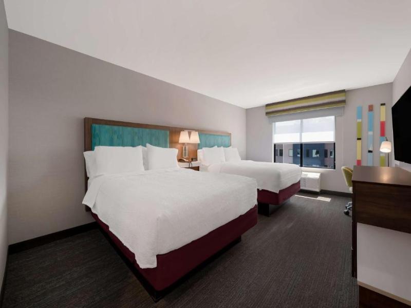 Hampton Inn by Hilton Detroit Southfield image