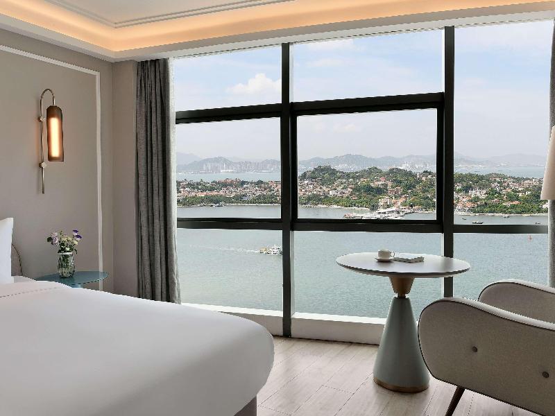 Mercure Xiamen On The Bund image