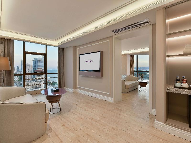Mercure Xiamen On The Bund image