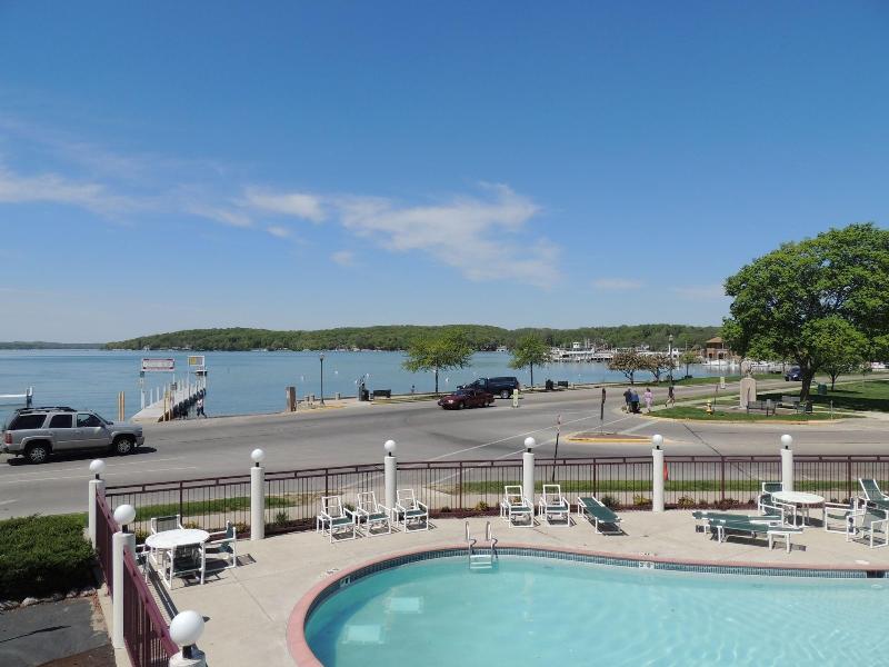 Harbor Shores On Lake Geneva image