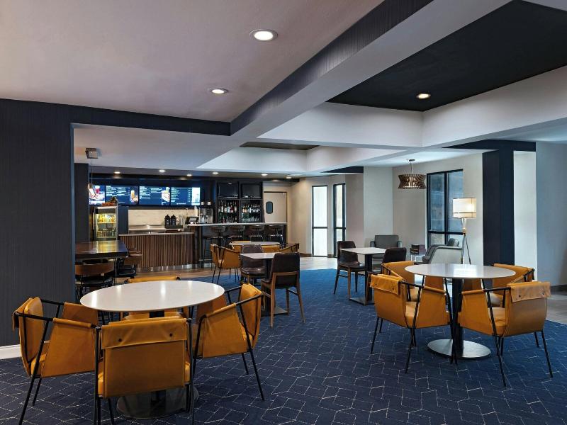 Courtyard Houston The Woodlands image