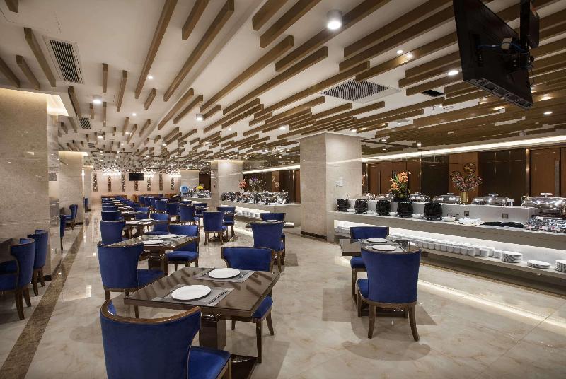 Ramada Plaza by Wyndham Enshi image