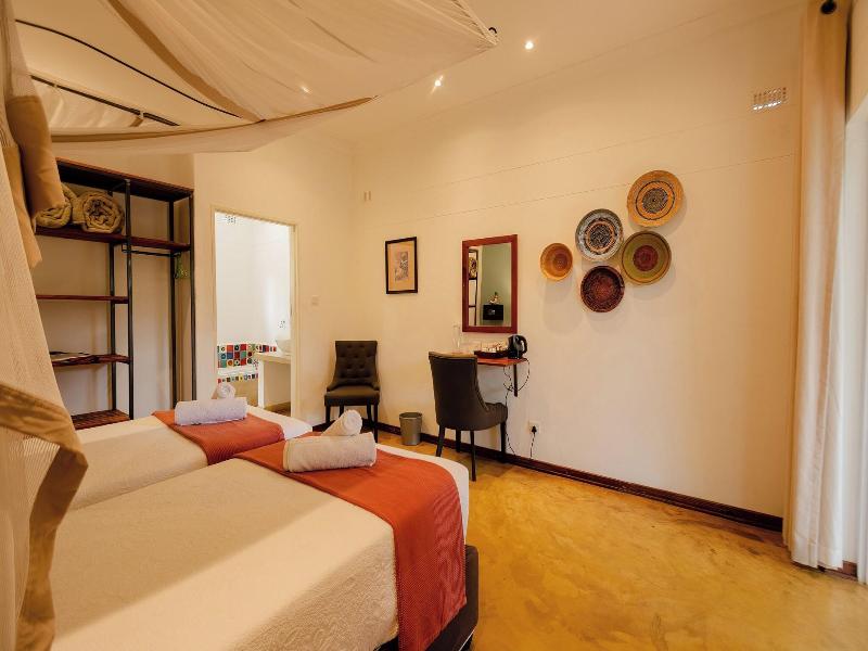 Phezulu Lodge image
