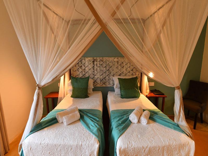 Phezulu Lodge image
