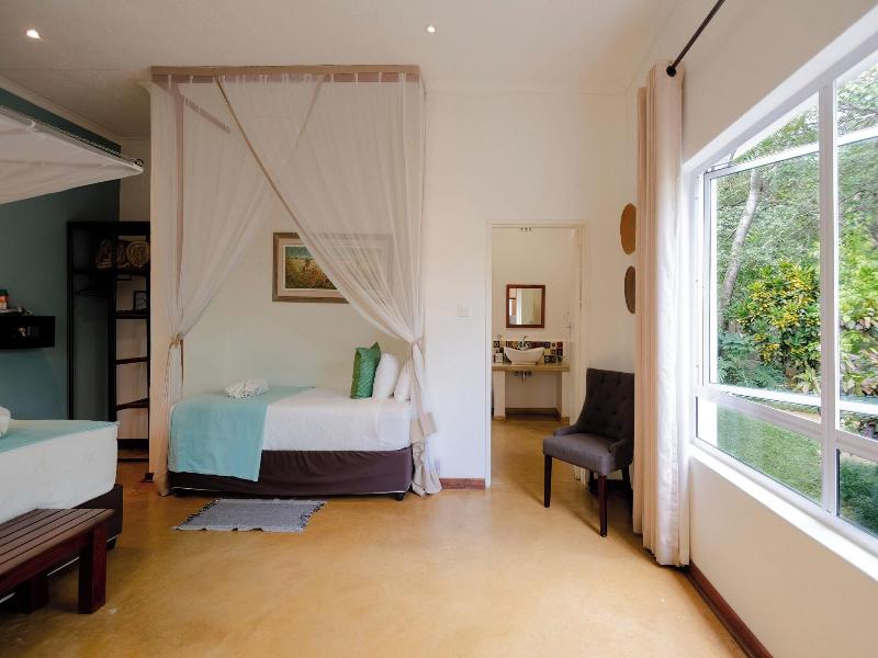 Phezulu Lodge image