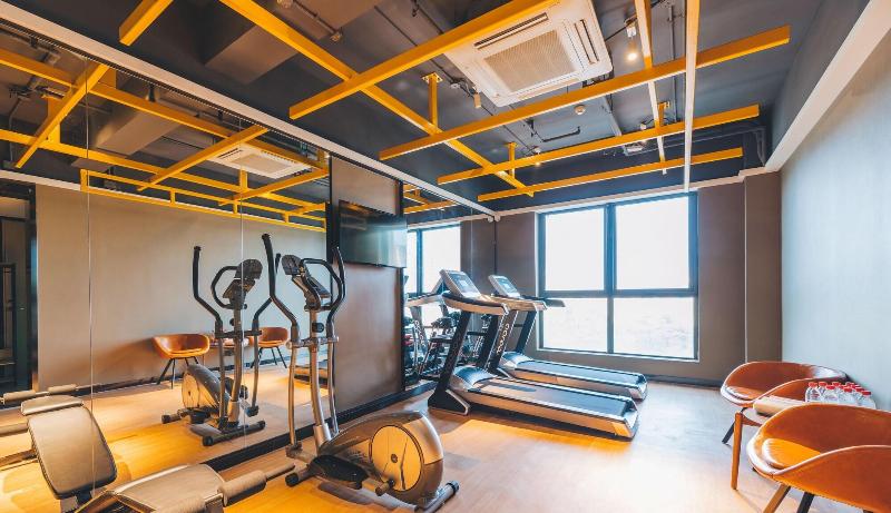 Atour Hotel Guojin Center Changsha image