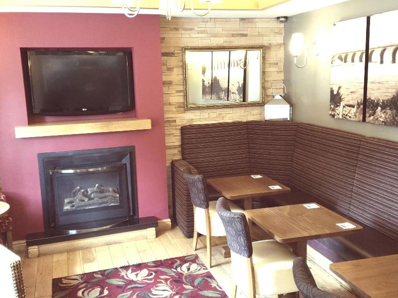The Fountain Inn image