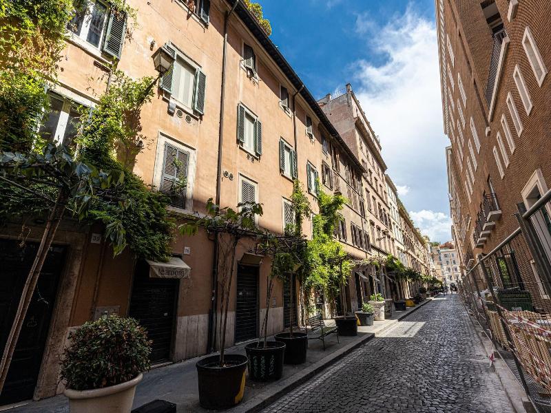 Spagna Boutique Luxury Suites image