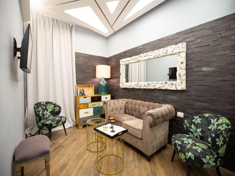 Spagna Boutique Luxury Suites image