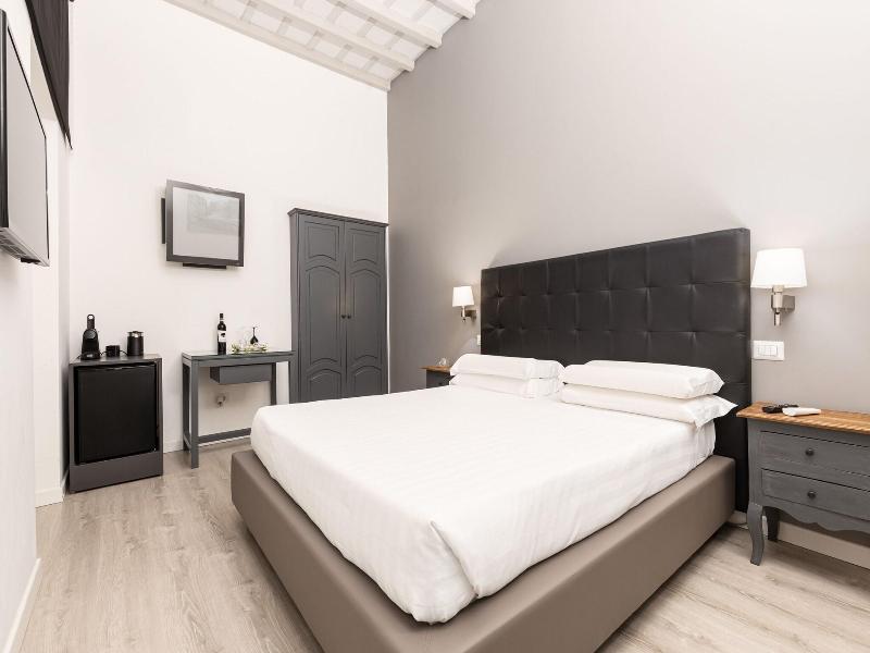 Spagna Boutique Luxury Suites image