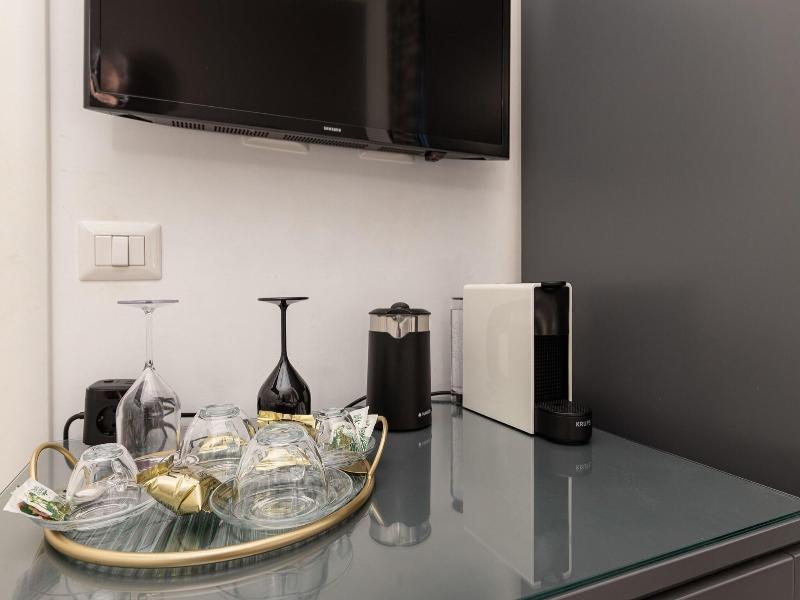 Spagna Boutique Luxury Suites image