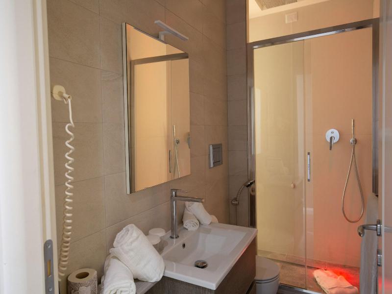 Spagna Boutique Luxury Suites image