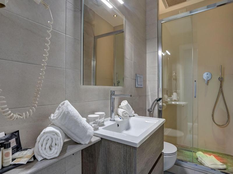 Spagna Boutique Luxury Suites image