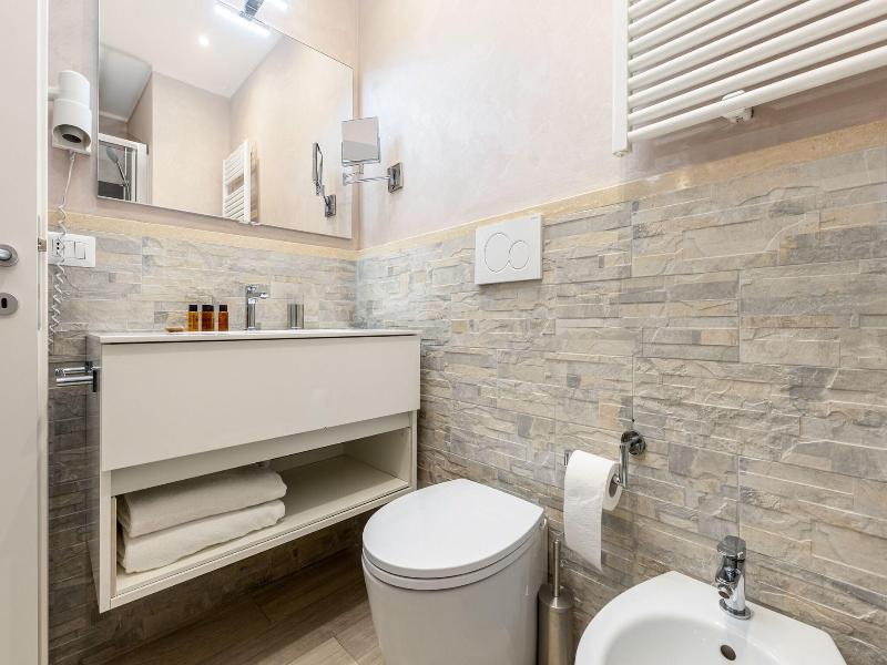 Spagna Boutique Luxury Suites image