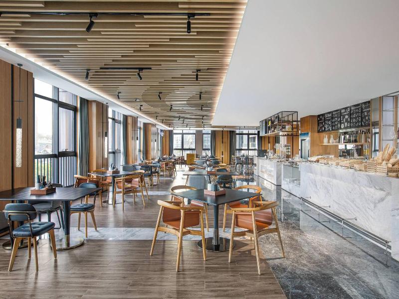 Fairfield By Marriott Zhuhai Xiangzhou image