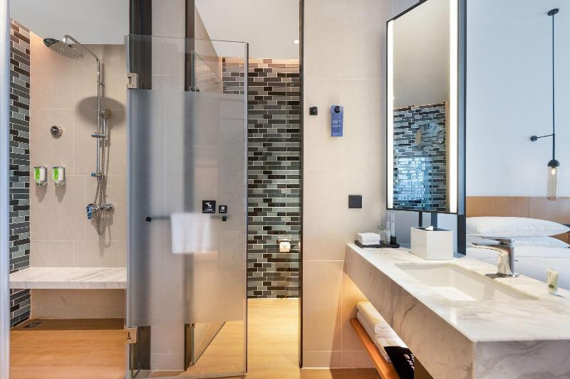 Fairfield By Marriott Zhuhai Xiangzhou image