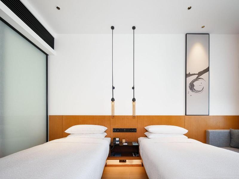 Fairfield By Marriott Zhuhai Xiangzhou image