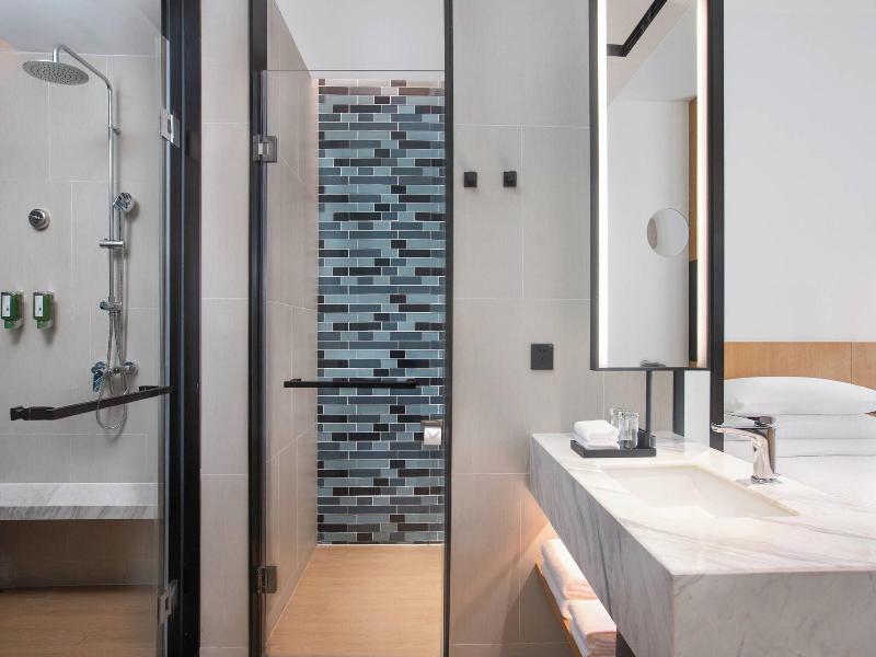 Fairfield By Marriott Zhuhai Xiangzhou image