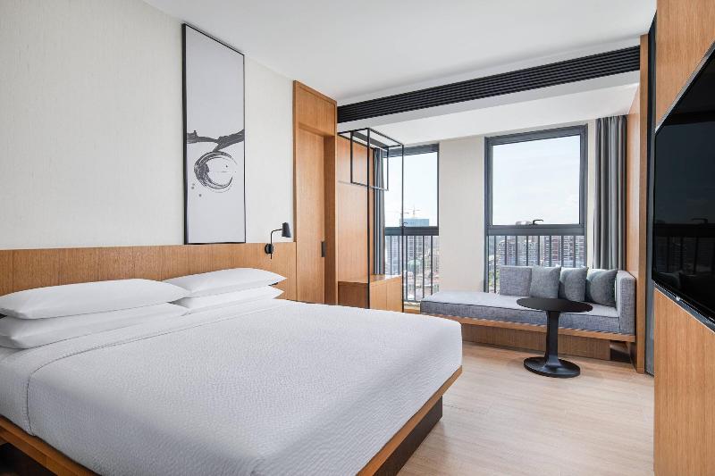 Fairfield By Marriott Zhuhai Xiangzhou image