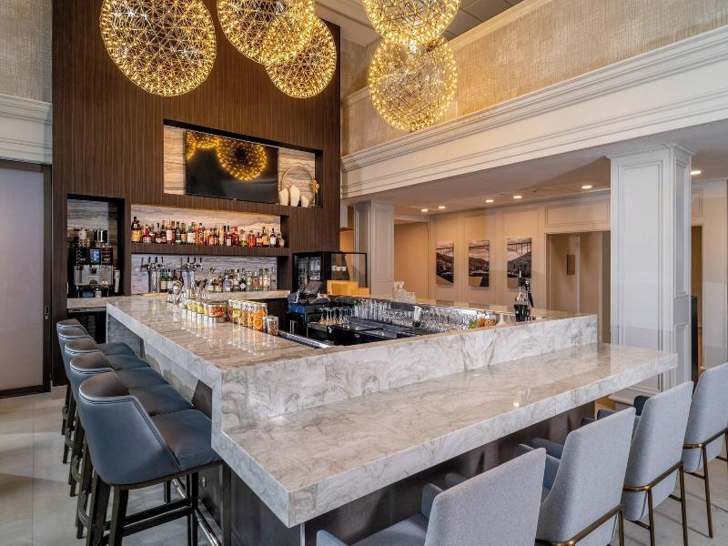 Delta Hotels By Marriott Huntington Downtown image