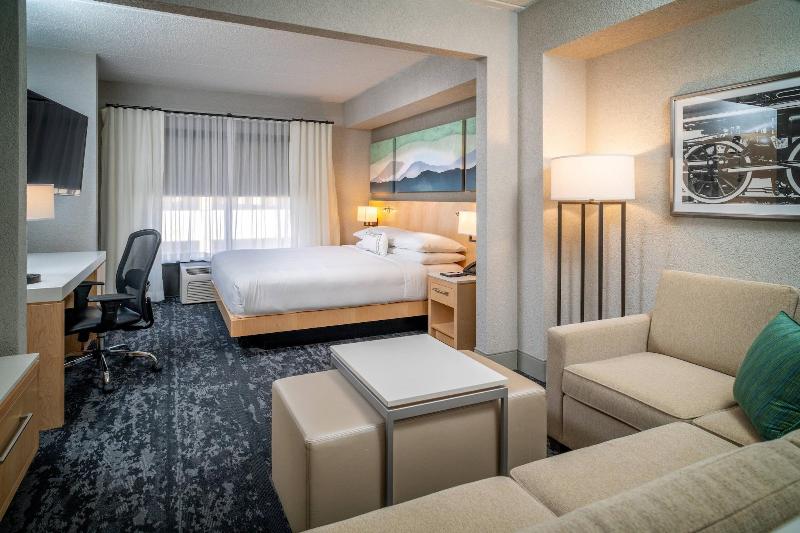Delta Hotels By Marriott Huntington Downtown image