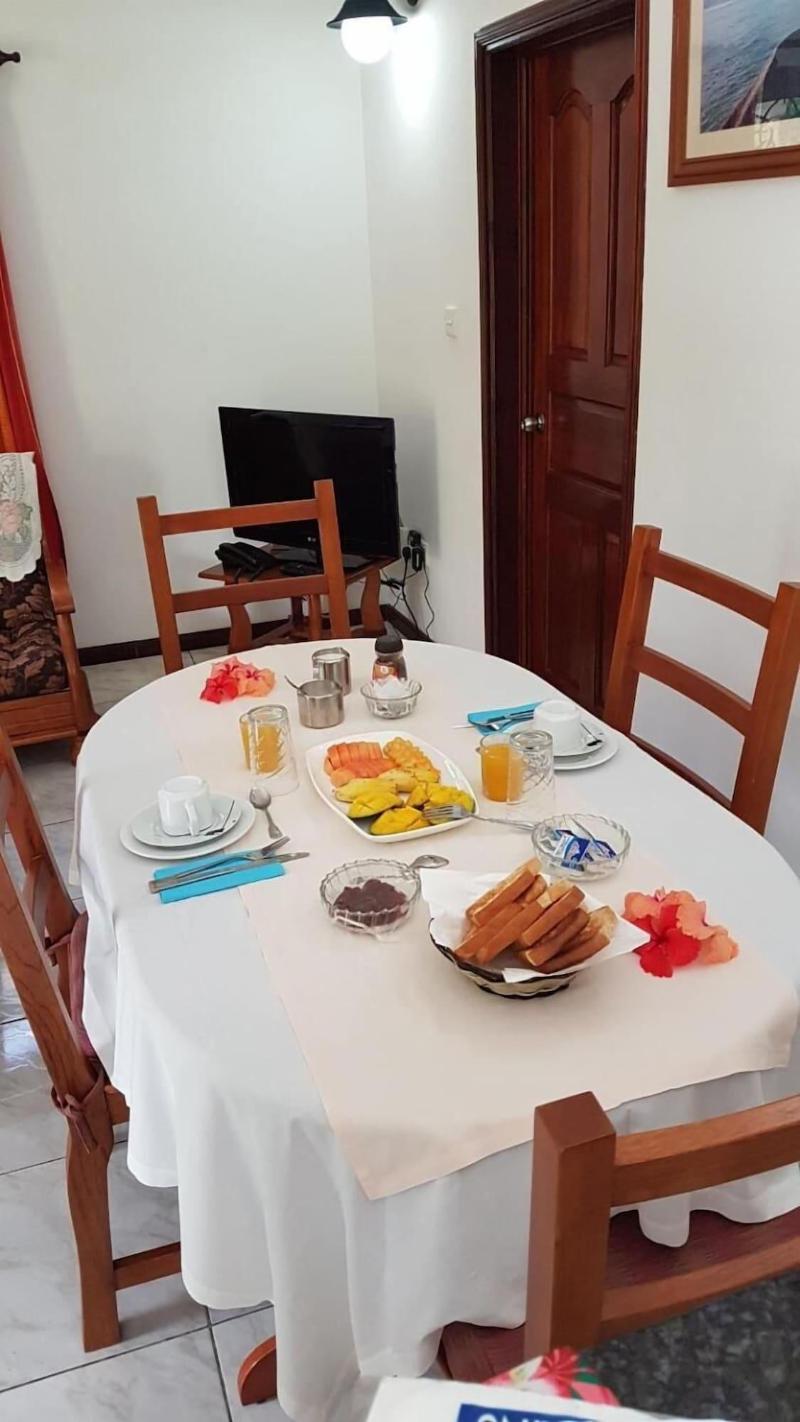 Chalet D Anse Reunion image