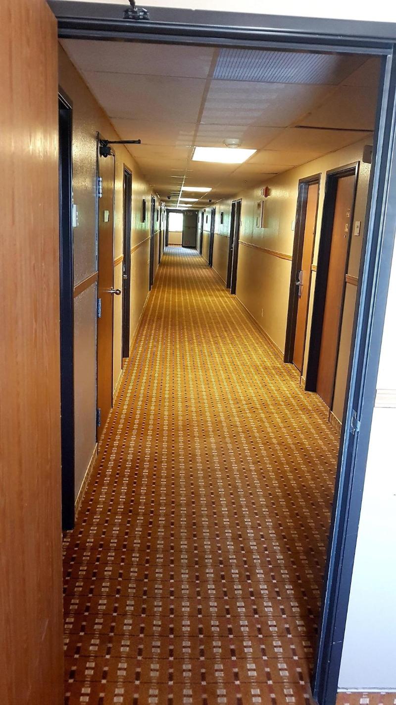Victorian Inn image