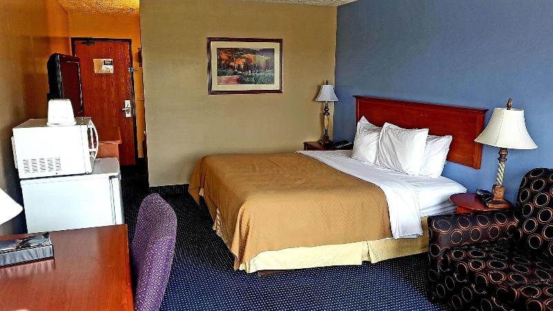 Victorian Inn image
