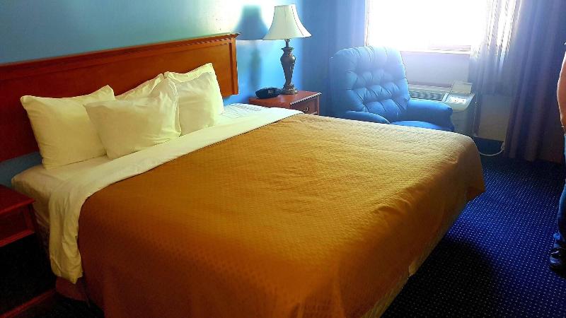 Victorian Inn image 4