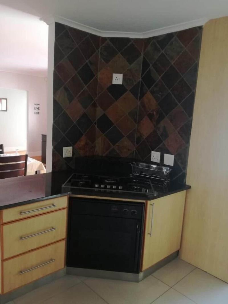King Guest Lodge image